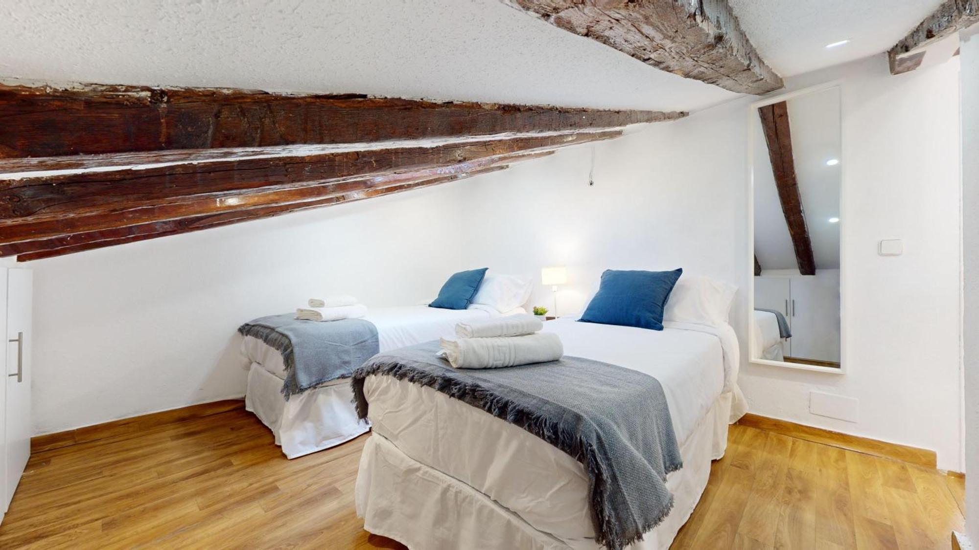 Apartamento Fuencarral Madrid Exterior foto